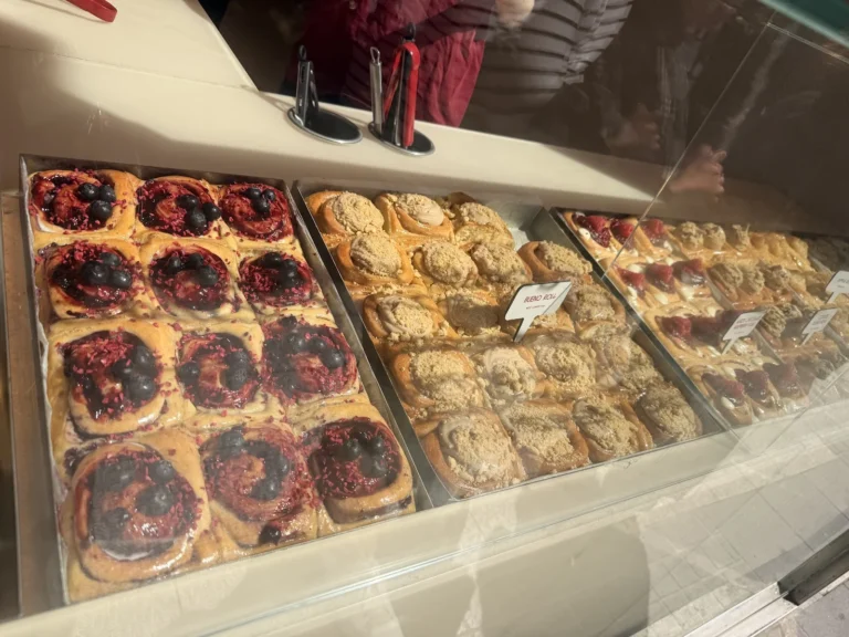Photo and facade of CINNAMOOD - Bakeries - in Dublin