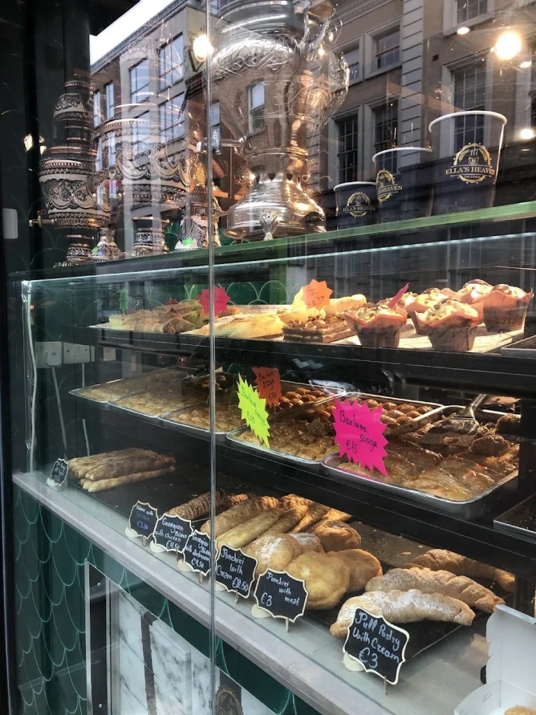 Photo and facade of Ella's Heaven Cafe & Bakery - Bakeries - in Dublin